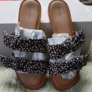Old Navy Black and White Polka Dot Sandals